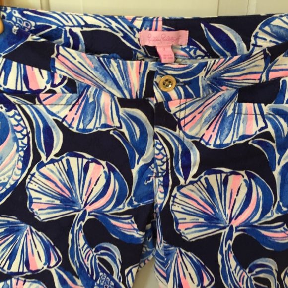 Lilly Pulitzer Blue and Pink Cropped Beachy Pants - Picture 5 of 13